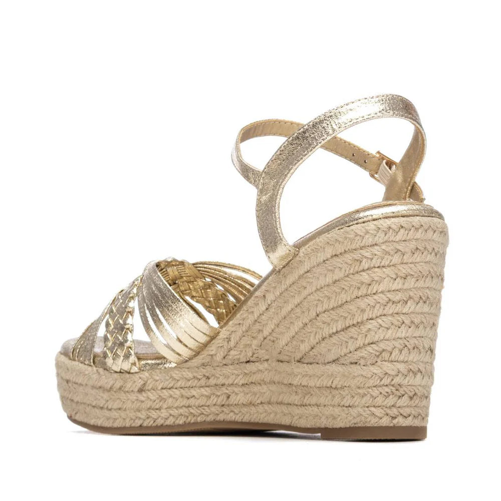 SANDALIA MUJER XTI 145420 ORO