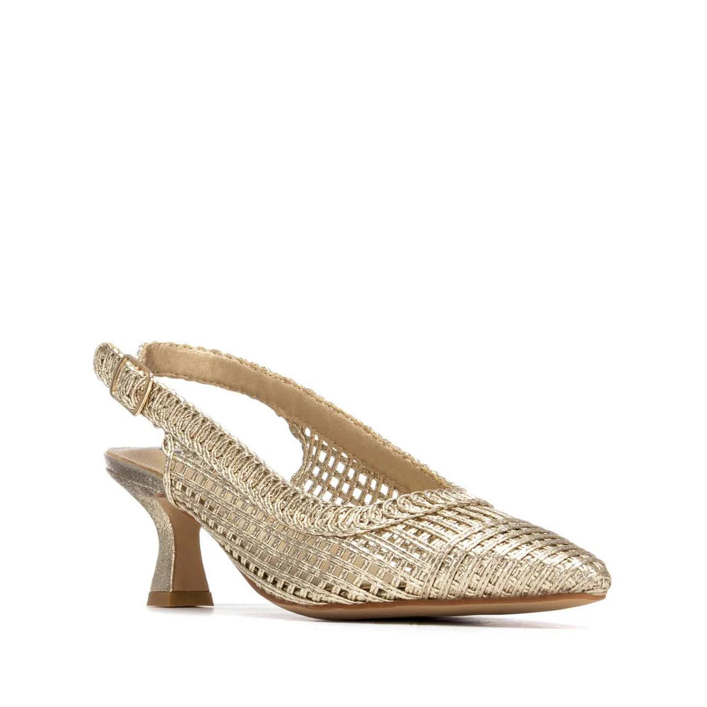 ZAPATO MUJER SALON MUJER XTI 145432 ORO