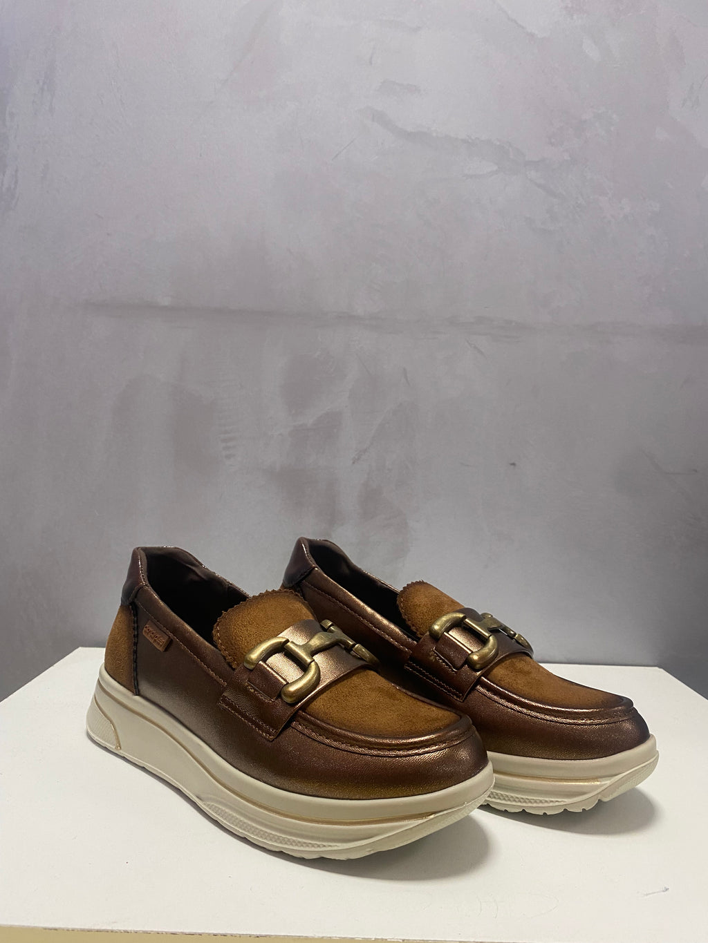 ZAPATO MOCASIN MUJER AMARPIES 29403 BRONCE