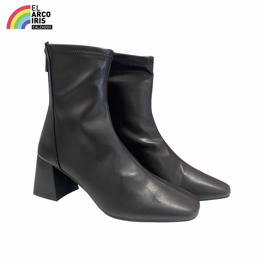 BOTA MUJER ETIKA 33306 NEGRA