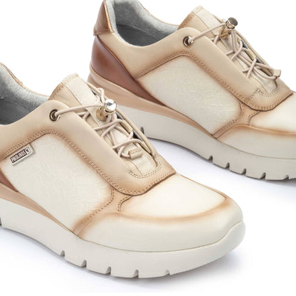 ZAPATO DEPORTIVO MUJER PIKOLINOS 6607 NATA