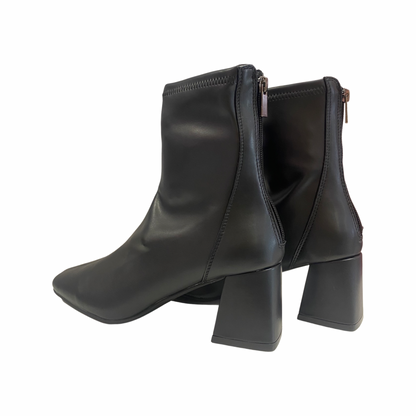 BOTA MUJER ETIKA 33306 NEGRA