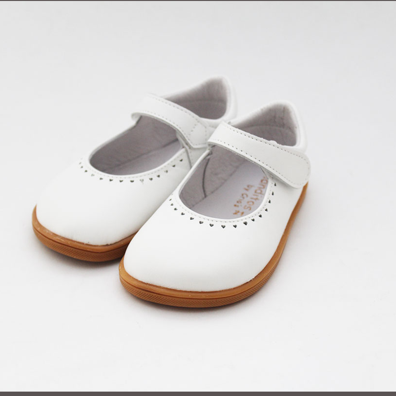 ZAPATO RESPETUOSO NIÑA BLANDITOS MERCEDES BLANCO DELHI