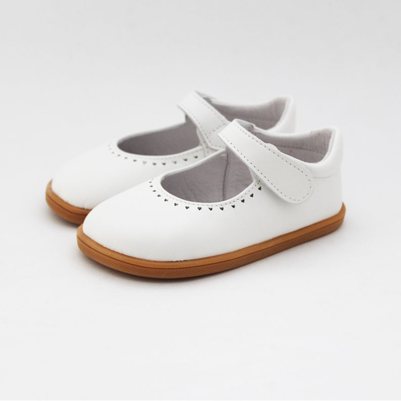 ZAPATO RESPETUOSO NIÑA BLANDITOS MERCEDES BLANCO DELHI