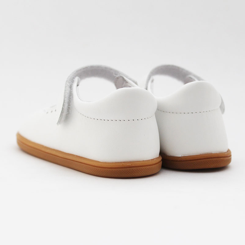 ZAPATO RESPETUOSO NIÑA BLANDITOS MERCEDES BLANCO DELHI