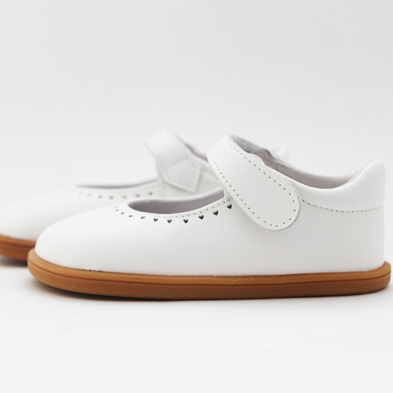 ZAPATO RESPETUOSO NIÑA BLANDITOS MERCEDES BLANCO DELHI