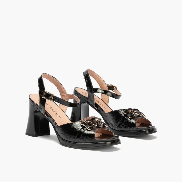 SANDALIA MUJER PITILLOS TACÓN CHAROL NEGRO 11222