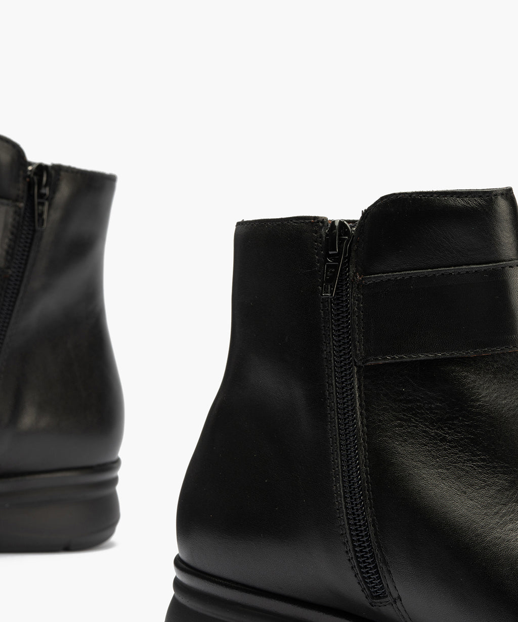 BOTIN MUJER PITILLOS 11505 NEGRO