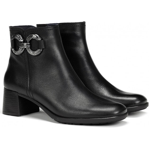 BOTÍN MUJER TACÓN D9200 NEGRO