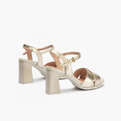 SANDALIA MUJER PITILLOS 5700 ORO