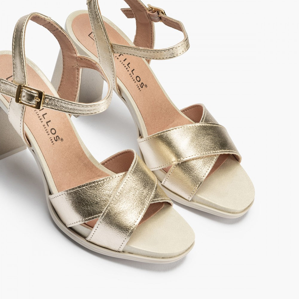 SANDALIA MUJER PITILLOS 5700 ORO