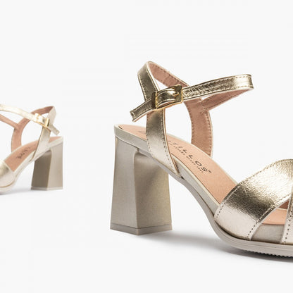 SANDALIA MUJER PITILLOS 5700 ORO