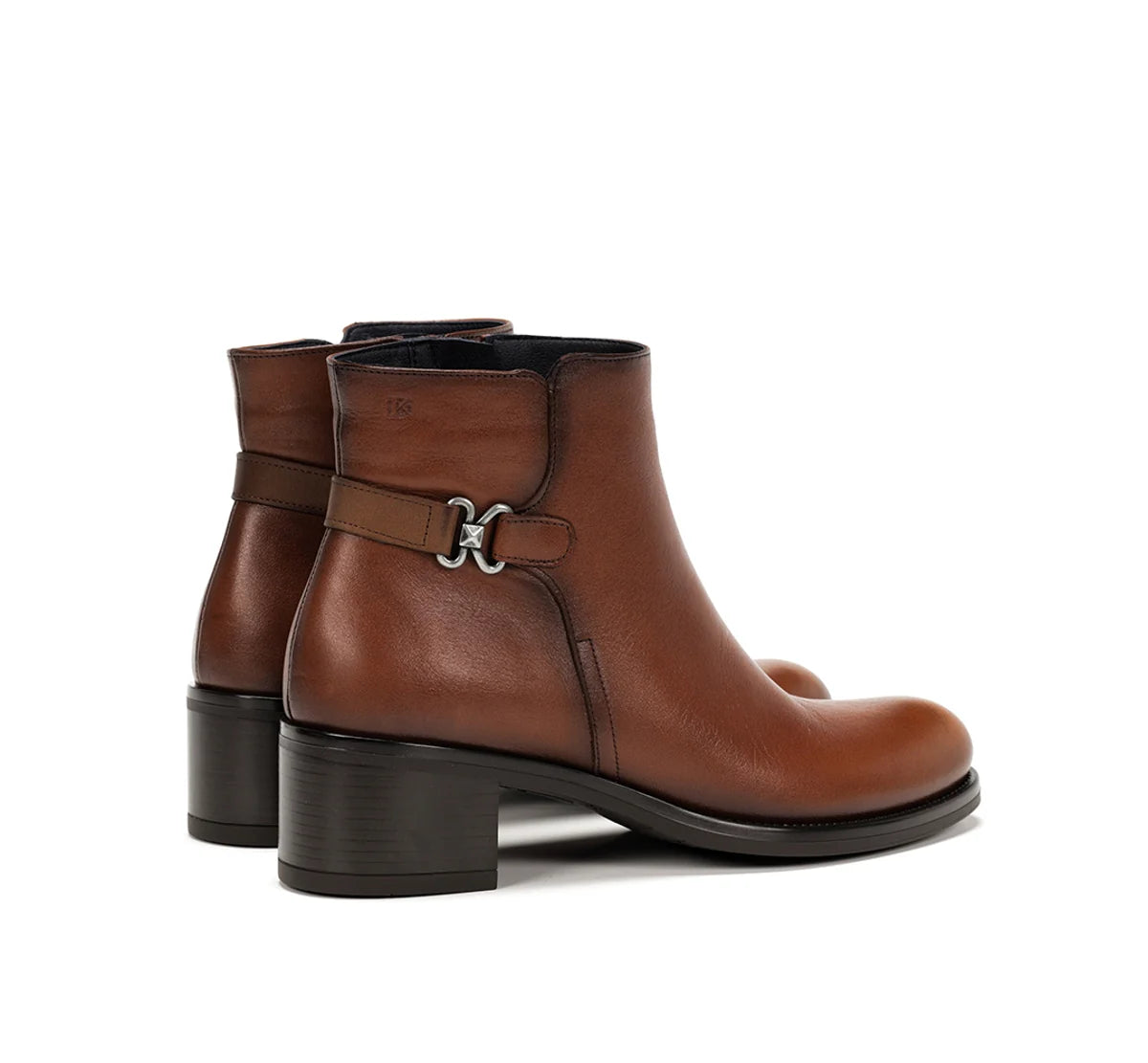 BOTÍN MUJER TACÓN D8966 CUERO