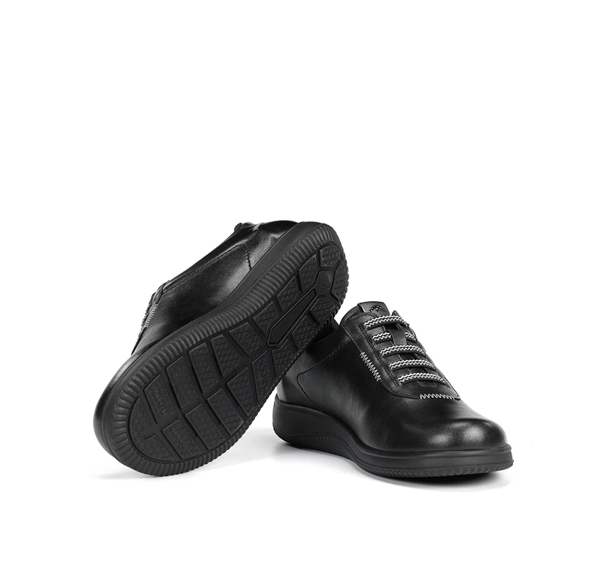 ZAPATO SEÑORA FLUCHOS NEGRO F2335
