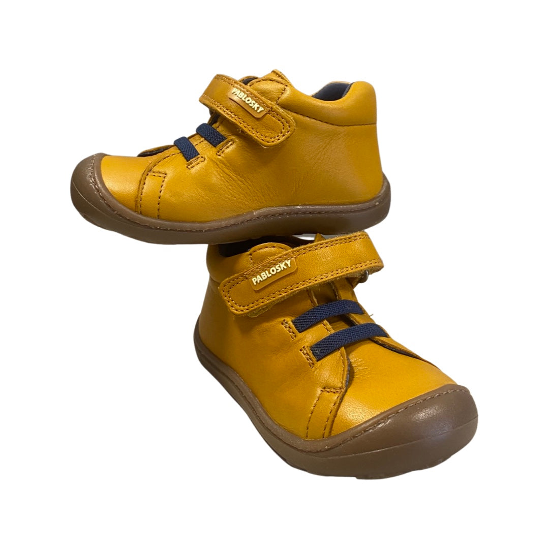 BOTA NIÑO PABLOSKY 017980 PANAMA