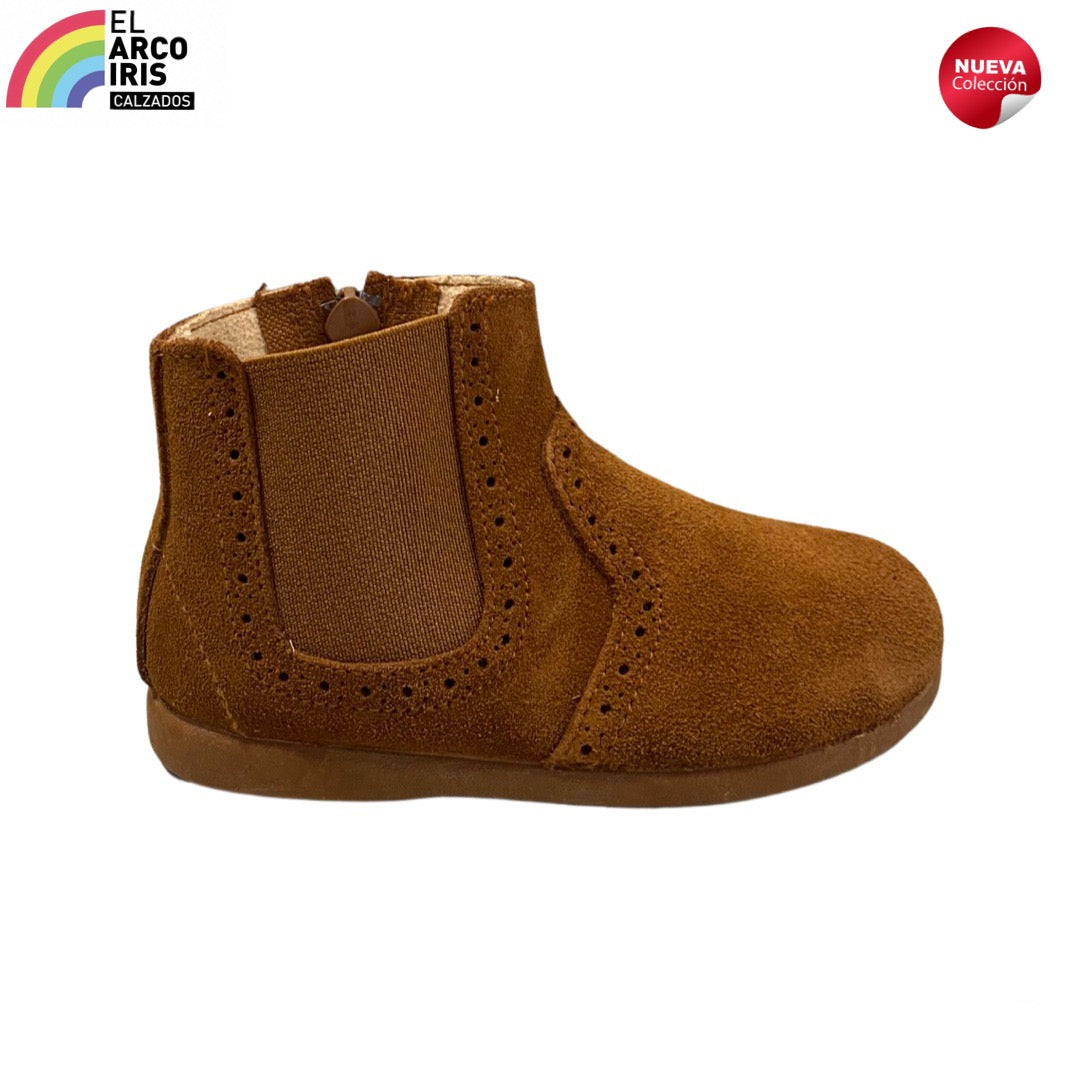 BOTA NIÑA TOKOLATE 1225 CUERO