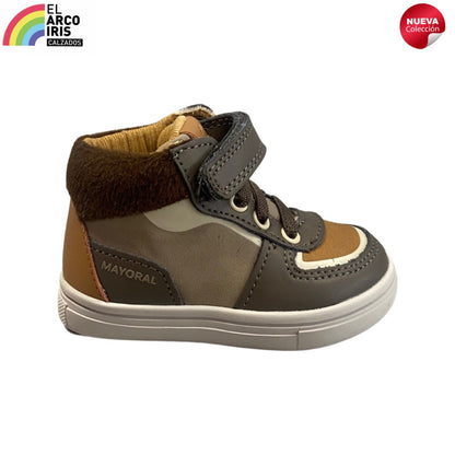 BOTA NIÑO MAYORAL 42354 TAUPE