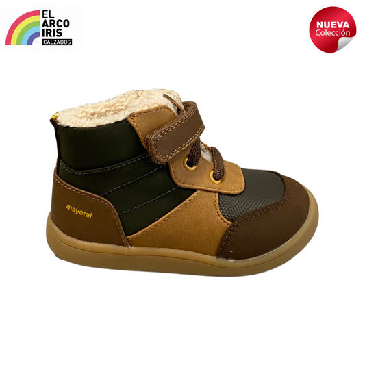 BOTA NIÑO MAYORAL 42350 KAKY